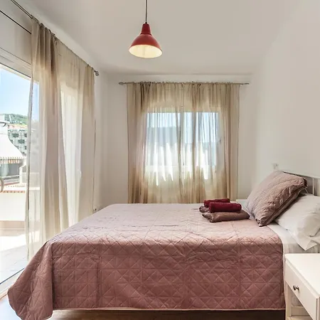 Azzure Holiday home